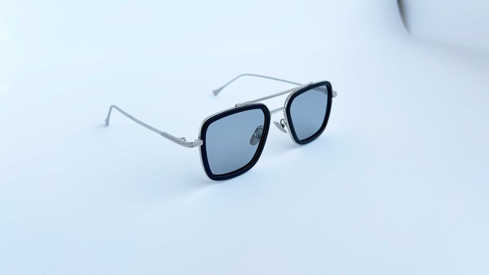 Ochelari de soare Dita Flight Polarizati - Rama aurie Lentile negre
