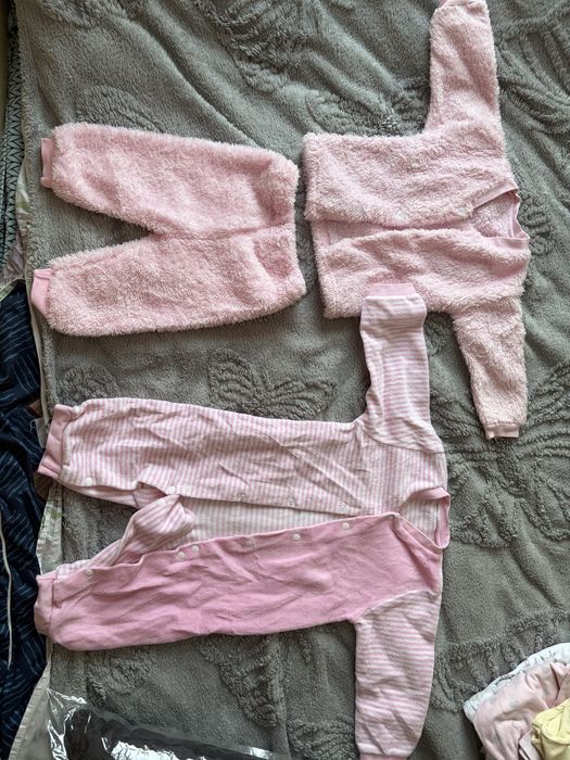 Продам/отдам детские вещи на девочку