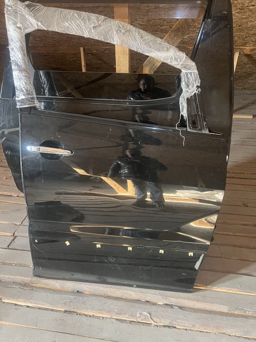 Двери Toyota Alphard