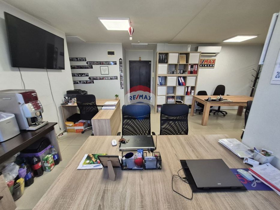 Продава се Офис в Варна, Победа - 98 кв.м за 2133 €/кв.м - Снимка #3