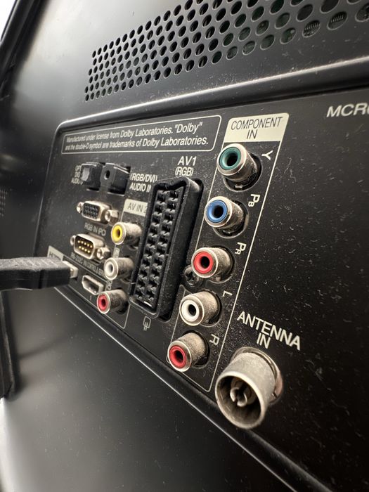 3d телевизор LG 107см