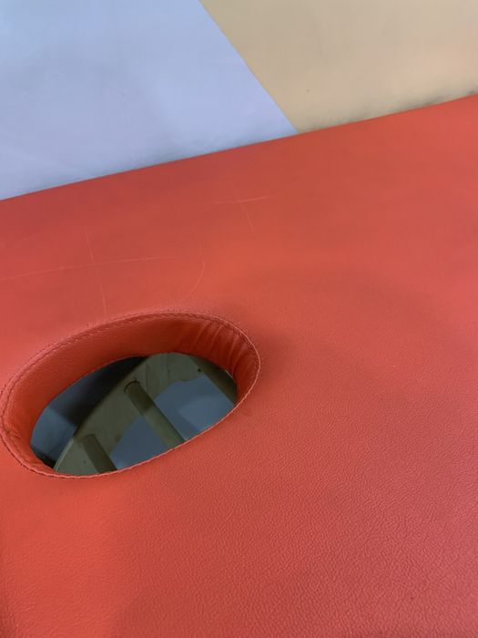 Продам кушетку для массажа