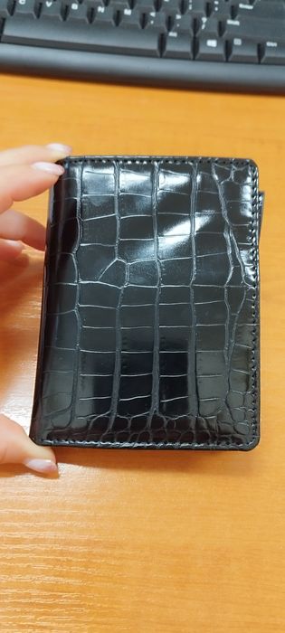 Дамски портфейл за документи