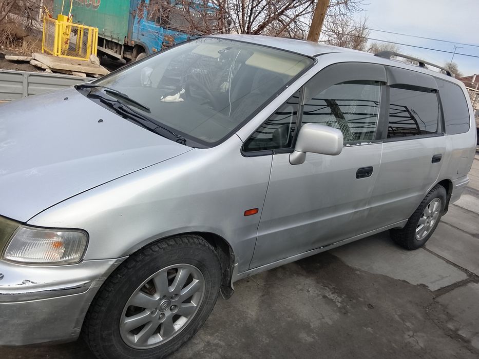 Продам Хонда одисей 96г.ц2.6