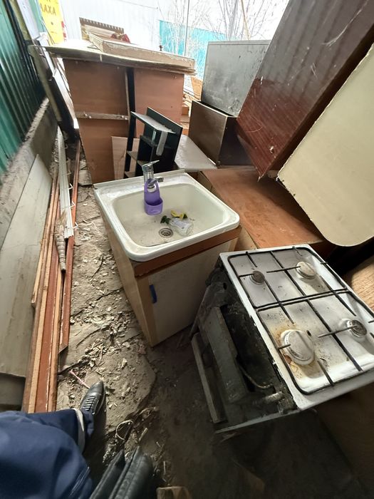 Продам мебел бу и двери