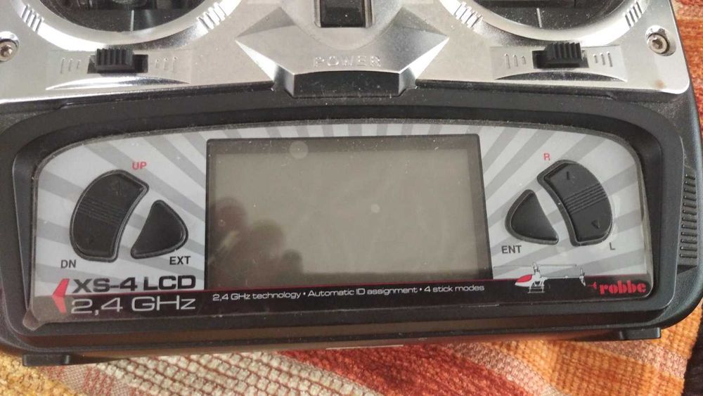 Robbe XS-4 LCD 2.4 GHz радио дистанционно управление 4 канала