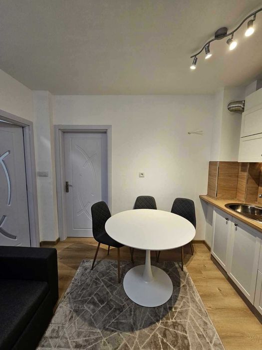 Продава се Тристаен апартамент в София, Красна поляна 2 - 93 кв.м за 1613 €/кв.м - Снимка #1