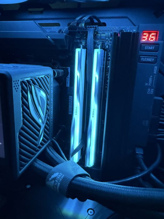 G SKILL trident Z5 neo RGB 2x32GB