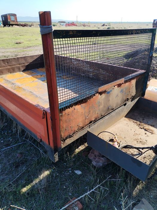 Самосвален кош от Форд транзит