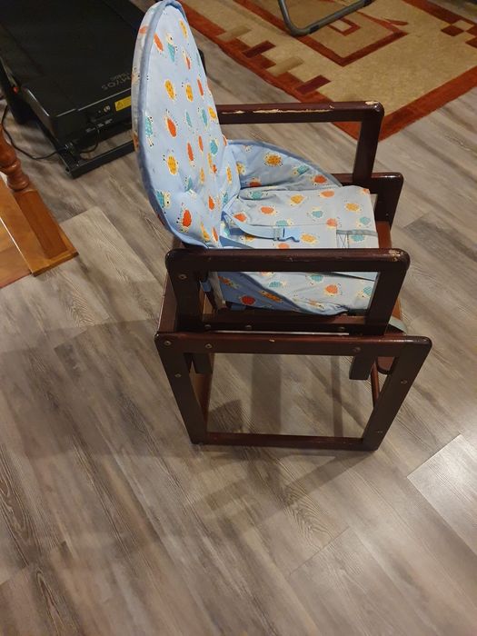 Scaun si masa multifunctional copii 1-4 ani