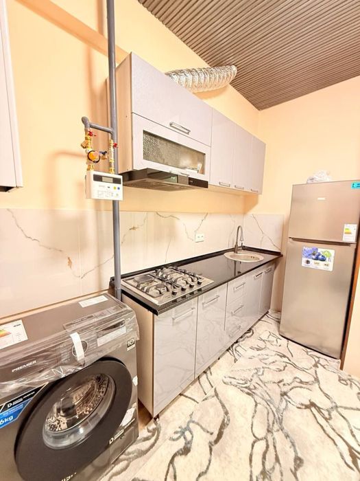 Luks uy ijaraga berladi