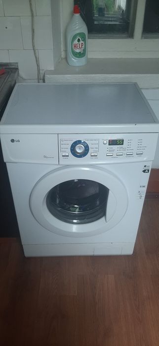 Продам стиральную машину