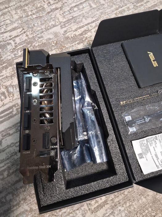 3090 ASUS ROG Strix 24GB