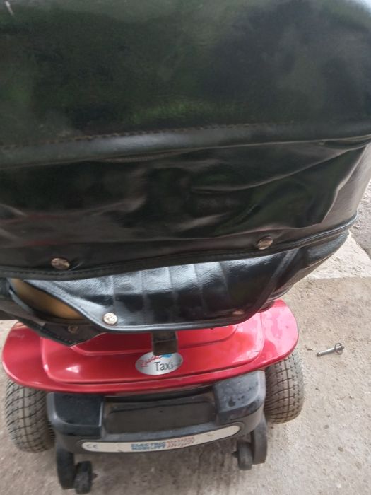 Scuter de mobilitate pentru seniori