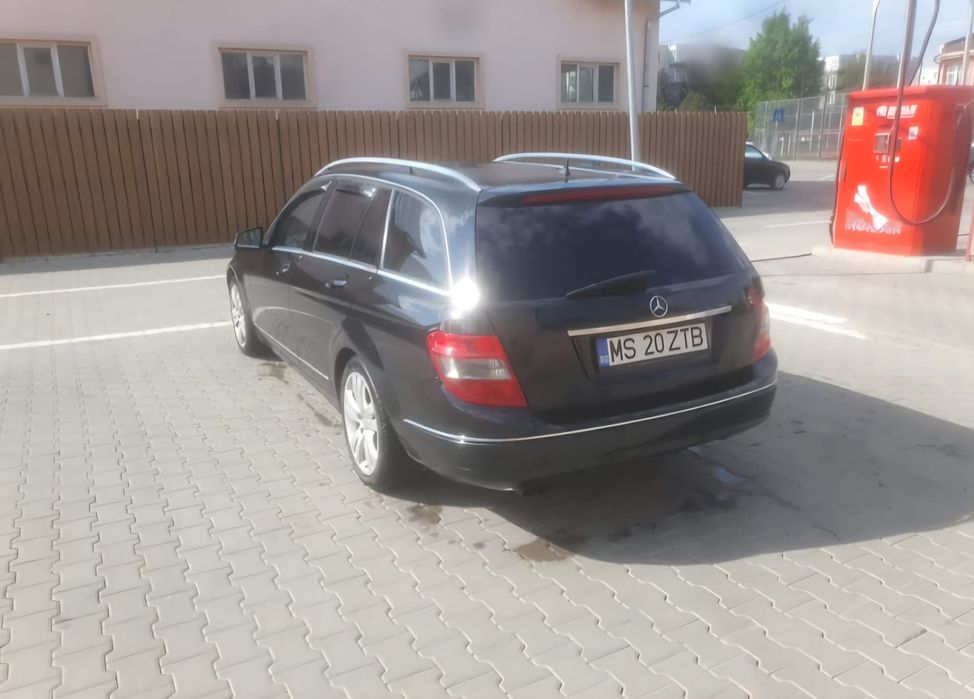 MERCEDES-BENZ C-Class 2009 — imagine 4