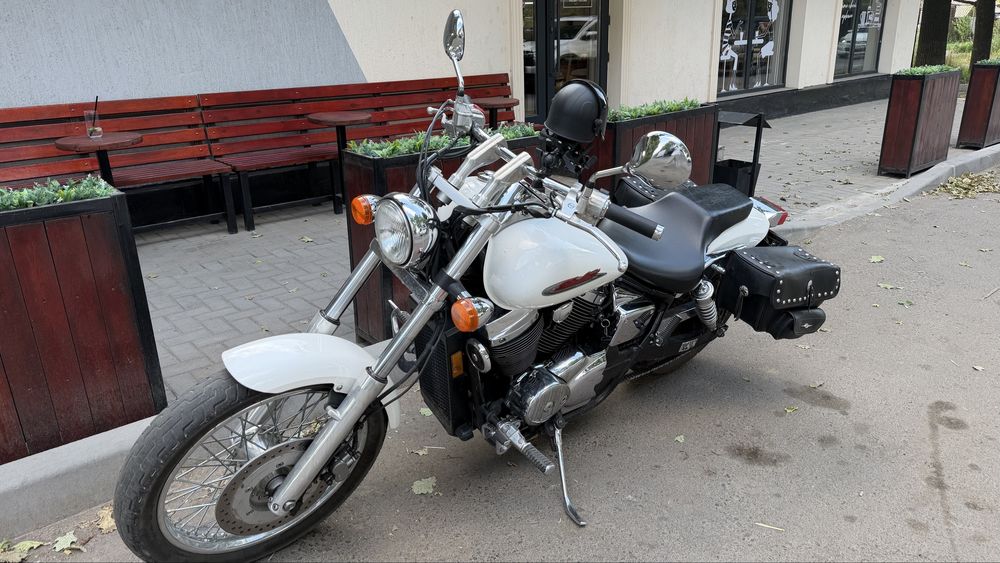 Мотоцикл Honda Shadow VT750
