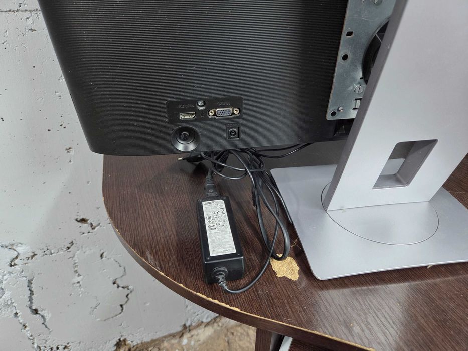 Monitor 27 " LED Samsung S27F354FHU 27 inch Full HD Pentru Calculator