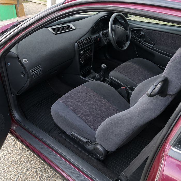 Продаю машину Toyota Cavalier 1999г.