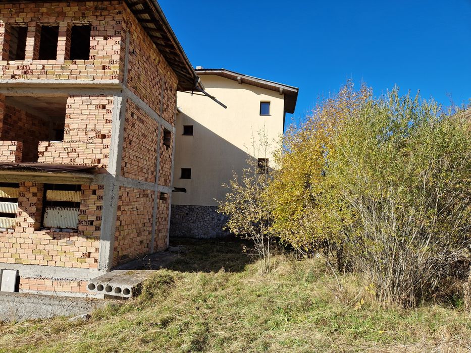 Продава се Къща в с. Стойките, Област Смолян - 588 кв.м за 257 €/кв.м - Снимка #11