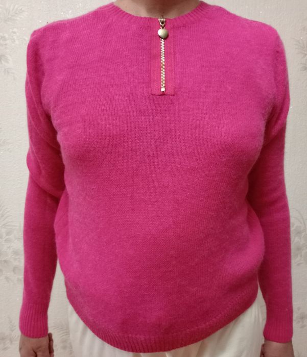 Платья фирменные новые