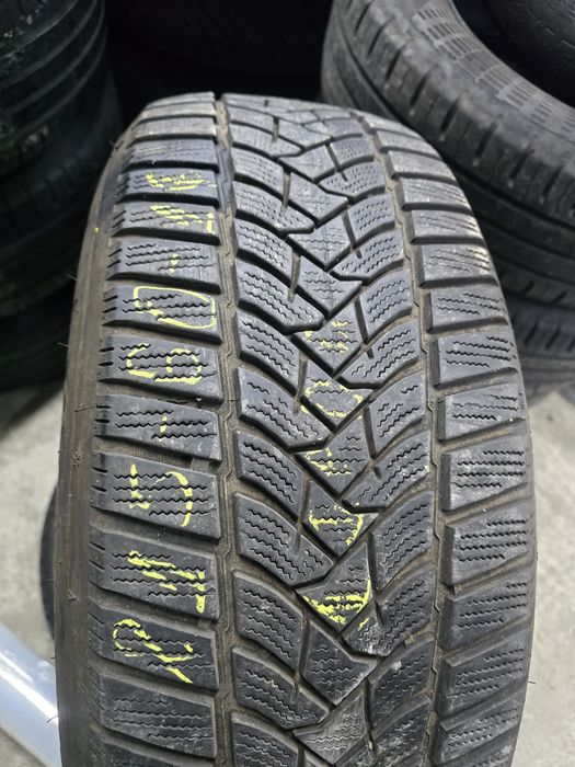 1 Брой Гума 215/60/16 Dunlop 5,5mm