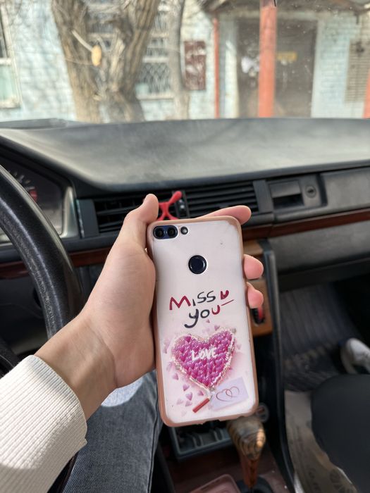 Телефон әр түрлі