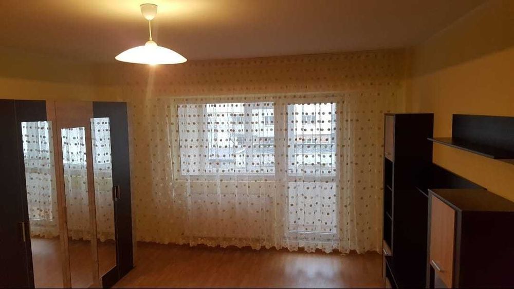 Inchiriez apartament 1 camera