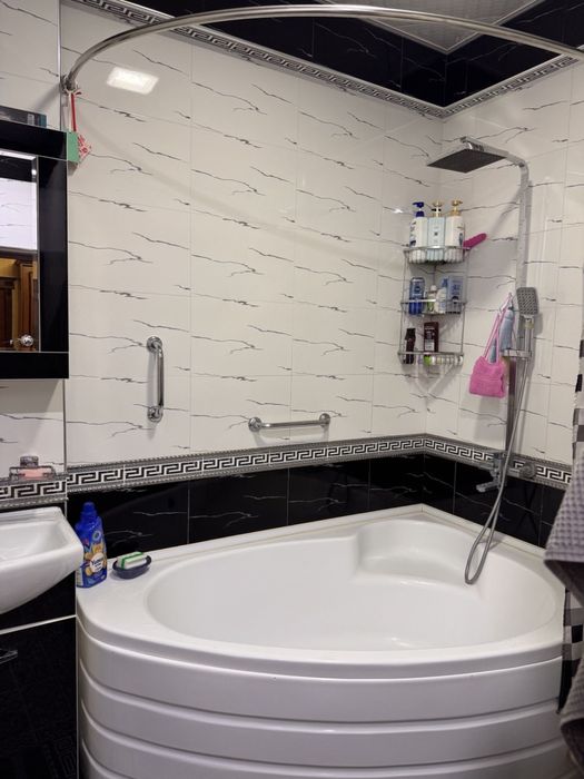 5 комнатная Квартира своя