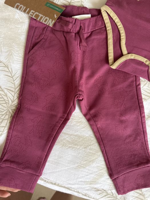 Нов комплект за бебе момиче на марката Coccodrillo размер 74