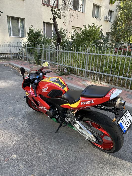 Vand HONDA CBR600RR limitat 35 de kw
