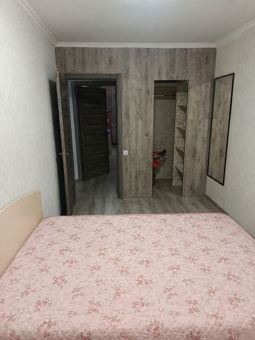 Продам  3-х комнатную квартиру