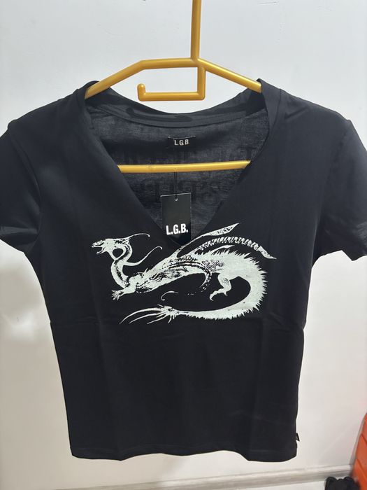 L.G.B v neck dragon trip t-shirt