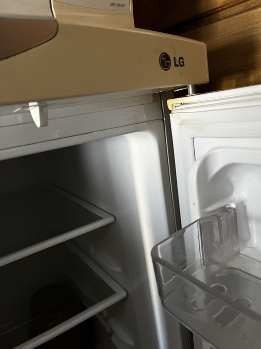 Холодильник б/у