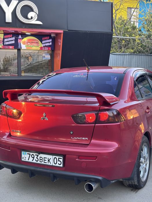 Lancer  10 2008 года