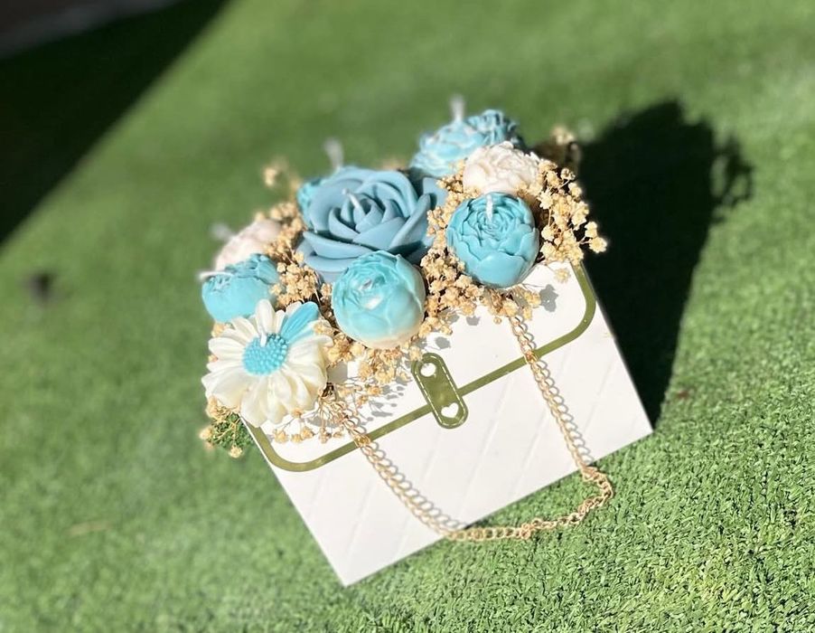 Букети от соеви цветя