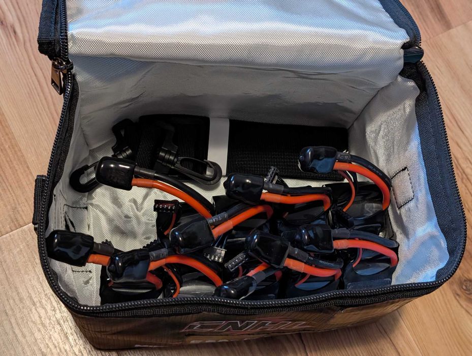 Kit Complet Baterii Drona FPV - 4s 1500 mAh CNHL Black - ca noi