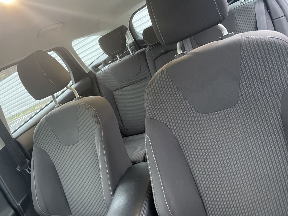 Vand Ford Focus 2013