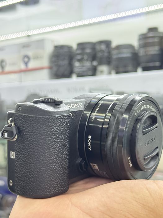 Sony 5700