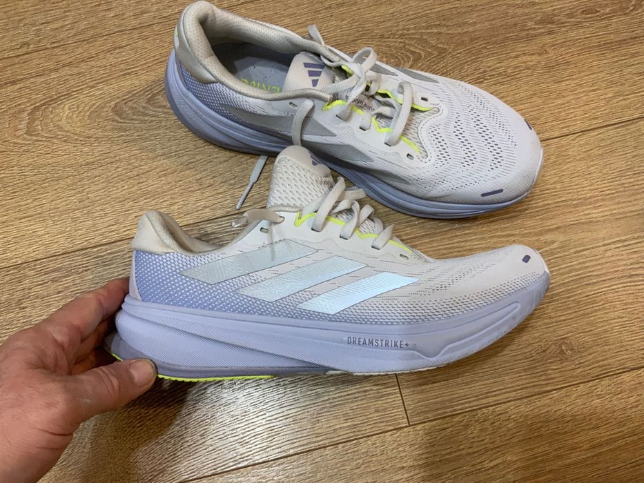 Adidas-оригинални маратонки 41 2/3