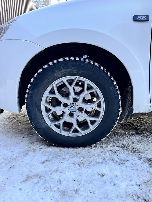 Пдиски с резиной 14