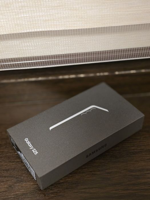 Samsung S25 NOU desigilat factura 128gb
