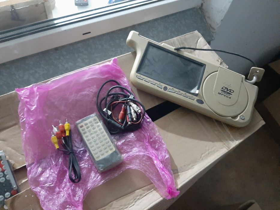 Козырёк DVD плеер