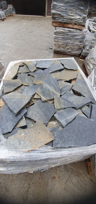 Vând Piatră sau Montez