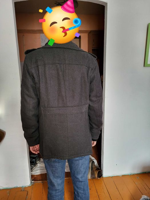 Демисезонное пальто, размер L