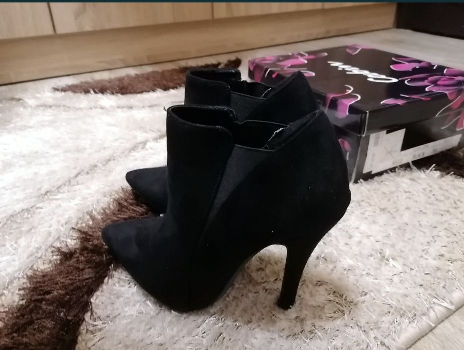 Дамски зимни боти