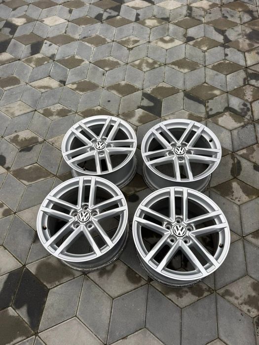 Jante Vw R-Line R17(5x112)”Passat/CC/Jetta/Touran/Sharan/Golf 5/6/7/8~