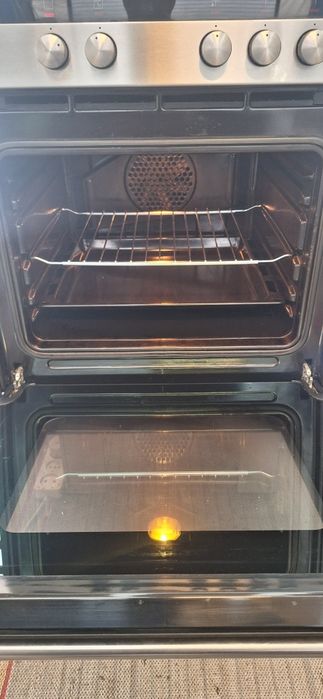 Фурна с котлони Siemens