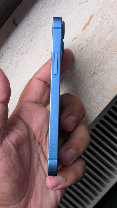 Vand iPhone 13mini