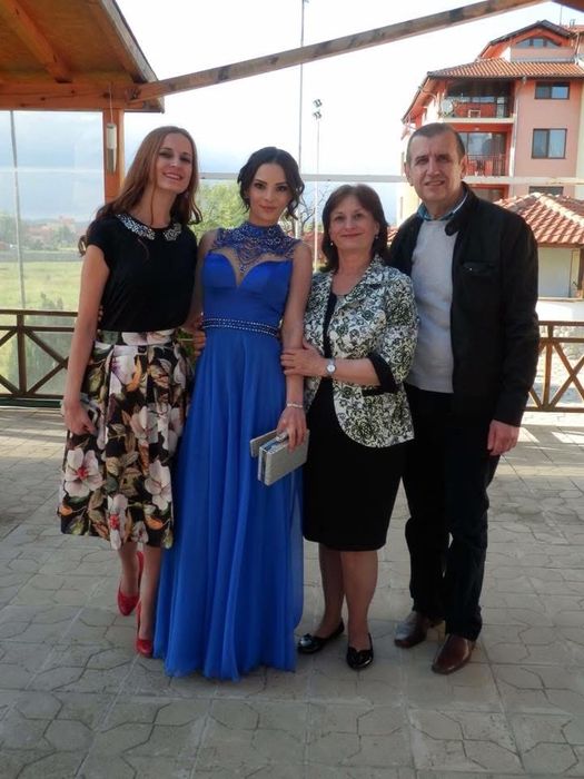 Рокля Sherri Hill