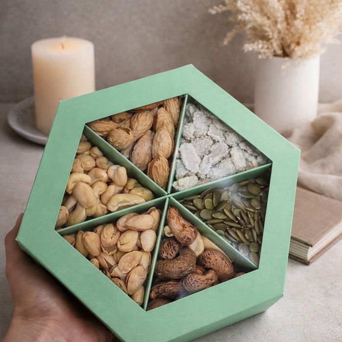 Орехи в подарочных боксах
